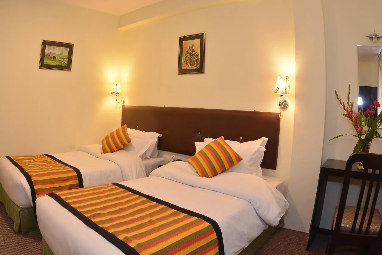 Hotel Serenity Kathmandu 3*,